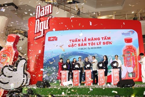 Đồng hành cùng bà con nông dân, Nam Ngư quảng bá đặc sản tỏi Lý Sơn